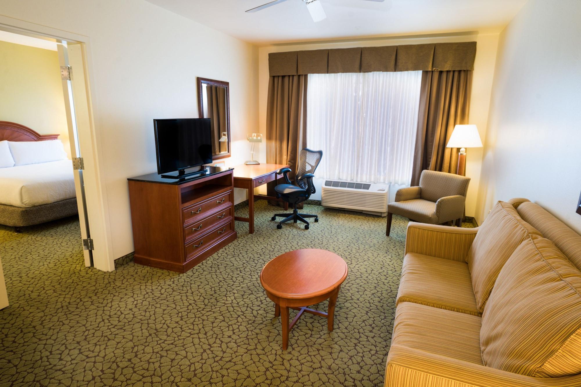 Hilton Garden Inn Ontario רנצ'ו קוקמונגה מראה חיצוני תמונה