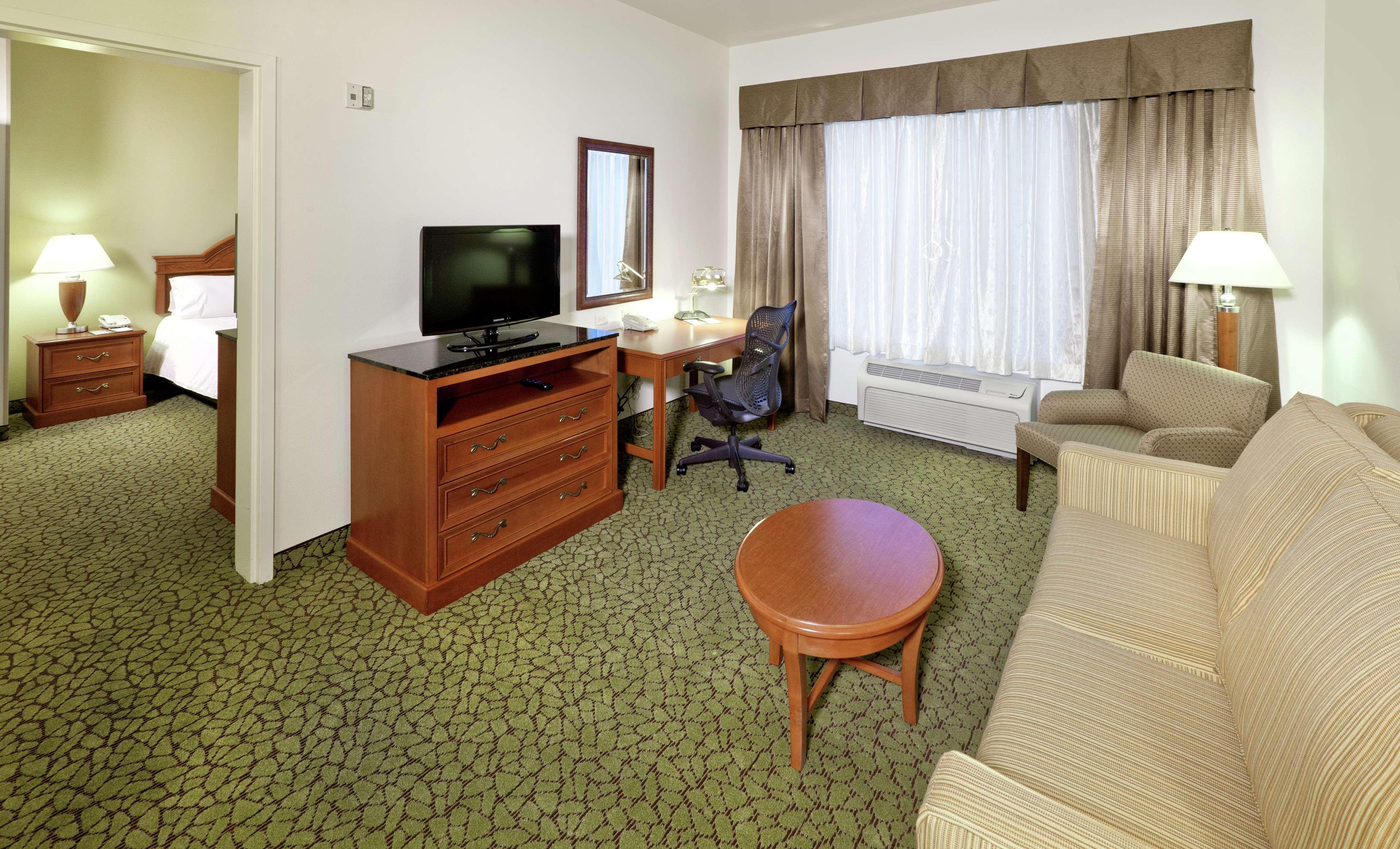 Hilton Garden Inn Ontario רנצ'ו קוקמונגה מראה חיצוני תמונה