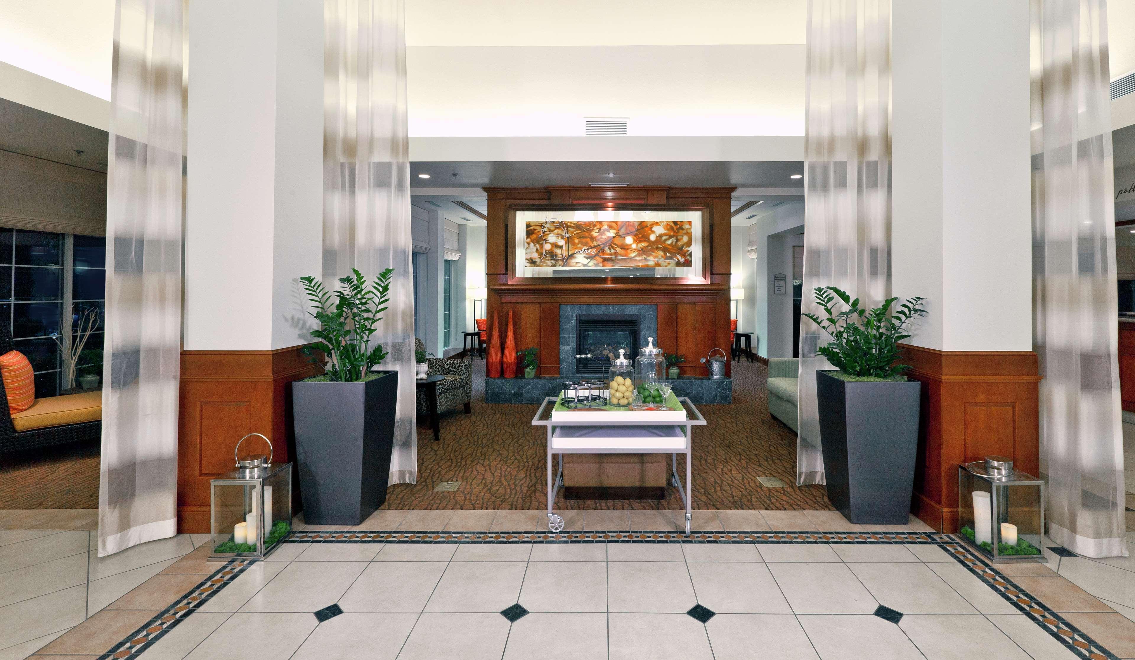 Hilton Garden Inn Ontario רנצ'ו קוקמונגה מראה חיצוני תמונה