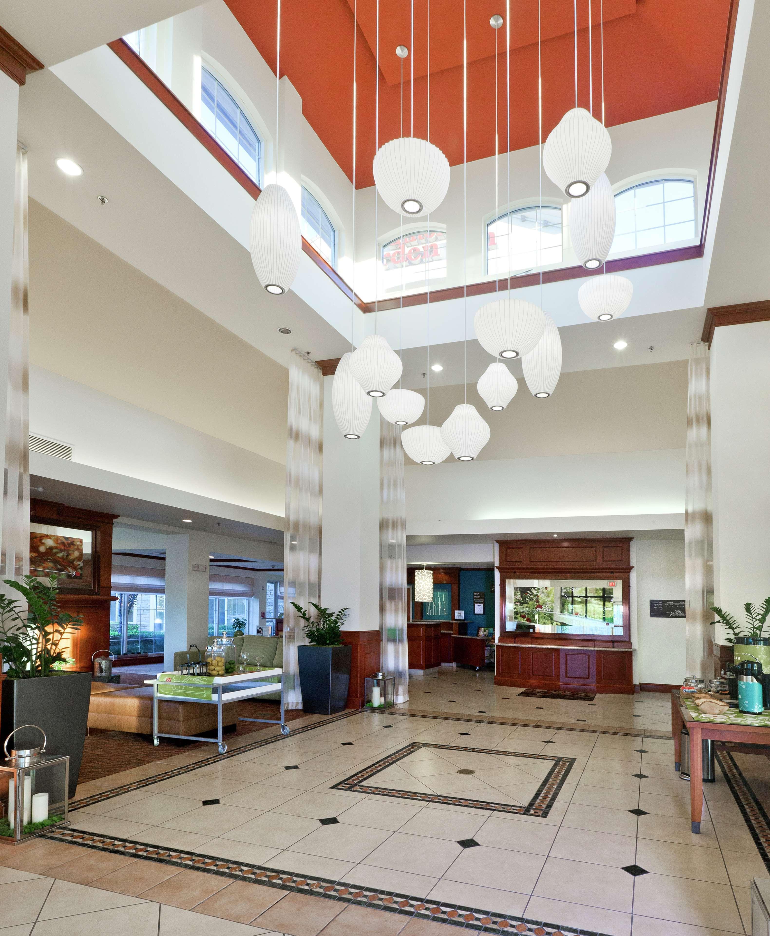 Hilton Garden Inn Ontario רנצ'ו קוקמונגה מראה חיצוני תמונה