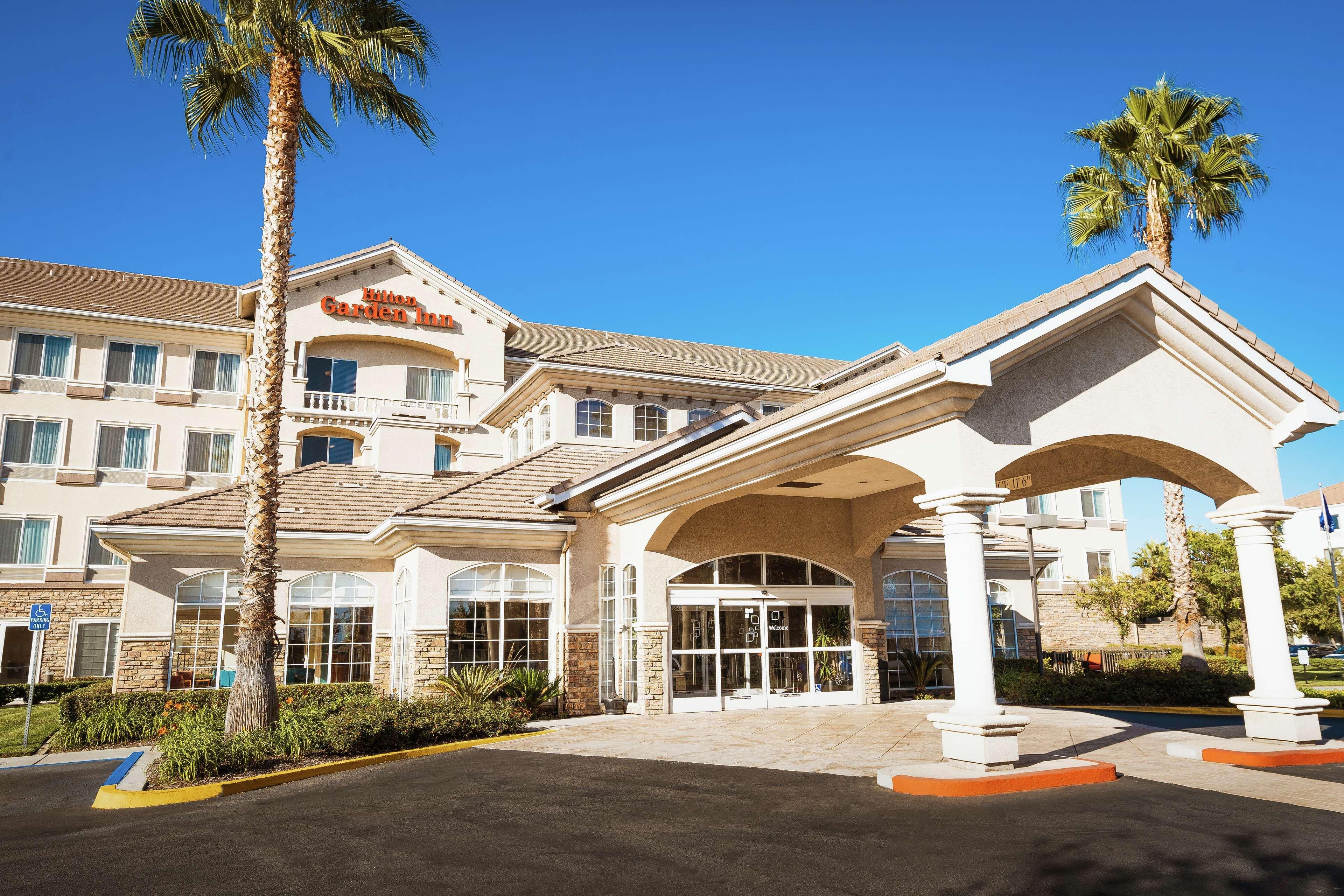 Hilton Garden Inn Ontario רנצ'ו קוקמונגה מראה חיצוני תמונה