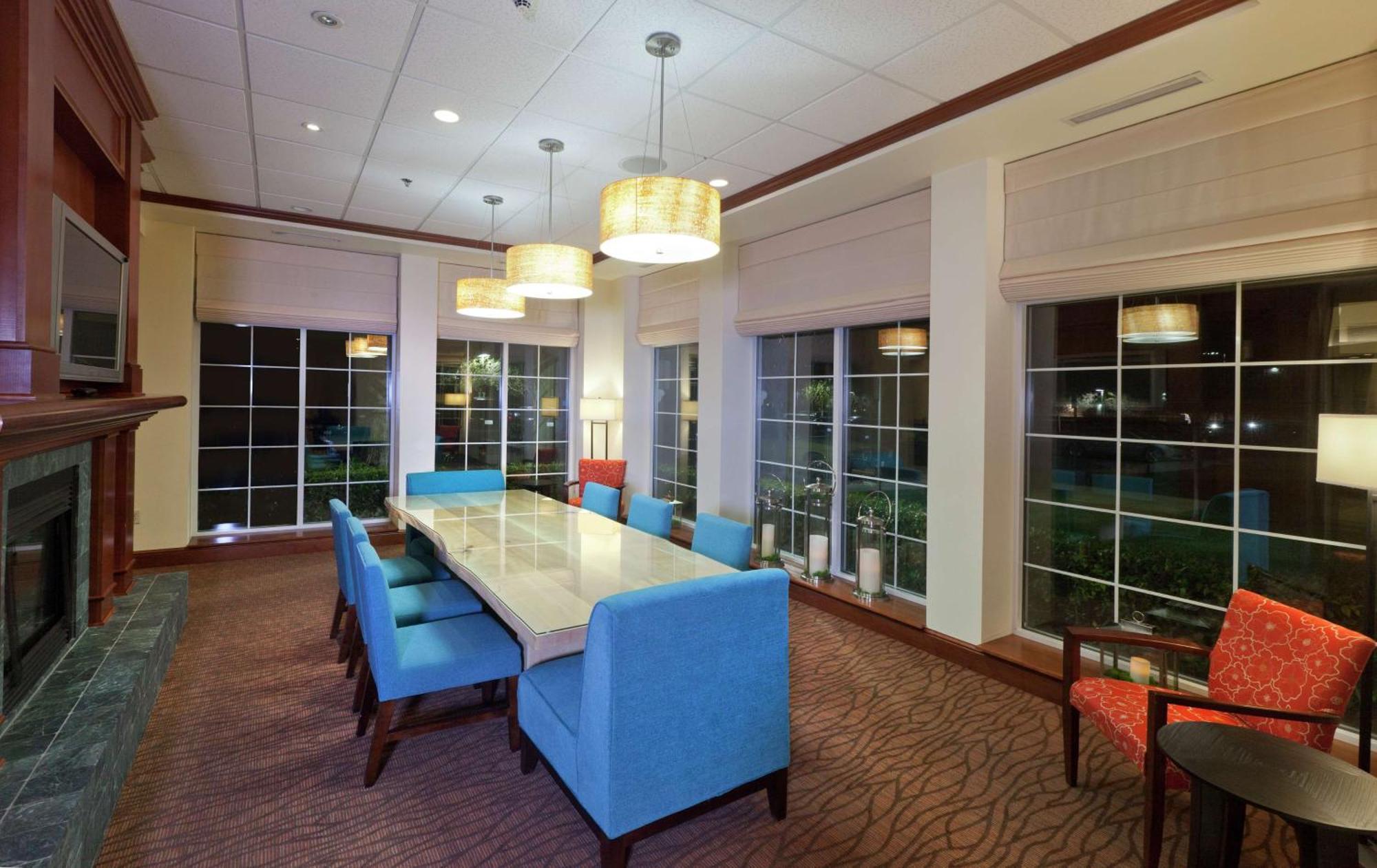 Hilton Garden Inn Ontario רנצ'ו קוקמונגה מראה חיצוני תמונה
